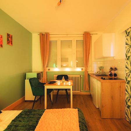 Le Refuge - Netflix I Wifi Haut Debit I Parking - Confort & Cosy Valenciennes Exterior foto